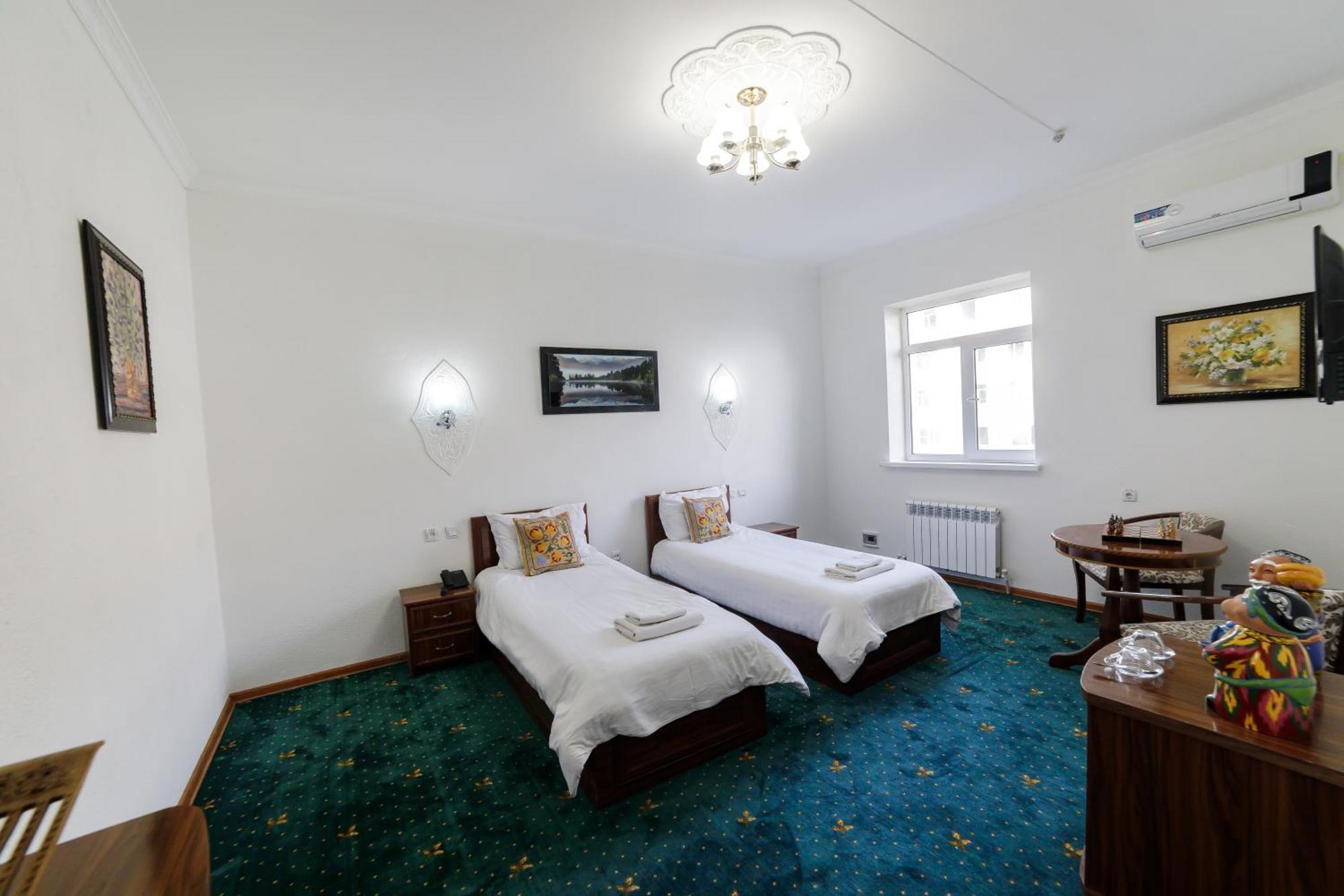 Qibla Tozabog Hotel Khiva Eksteriør billede