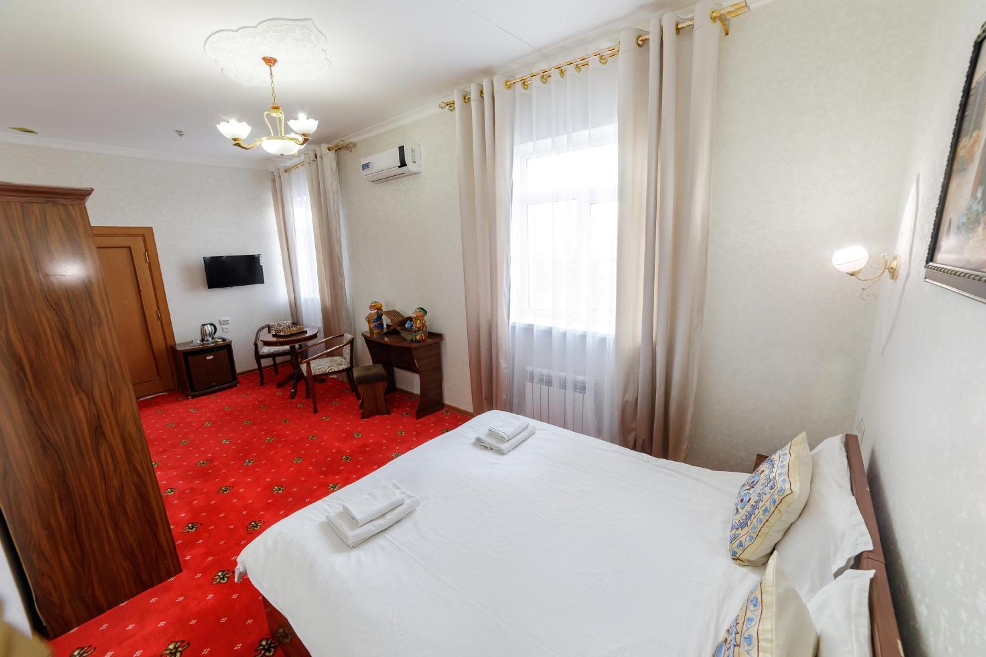 Qibla Tozabog Hotel Khiva Eksteriør billede